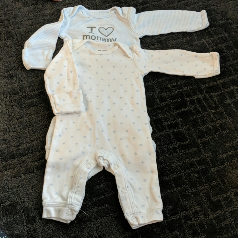 Carter's newborn boy pajamas